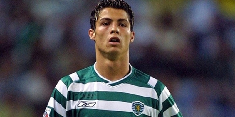 CR7 có sự nghiệp bắt đầu dưới màu áo CLB Sporting CP